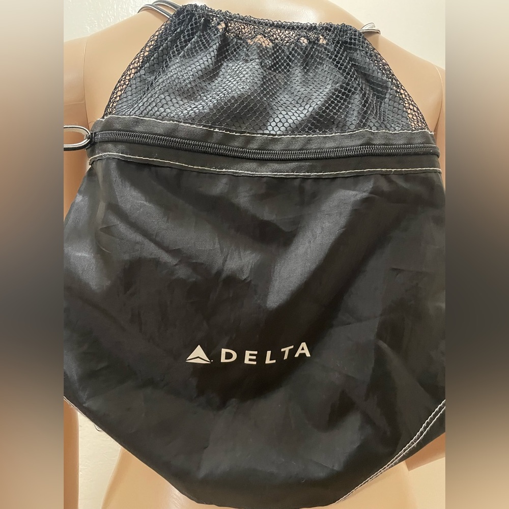 Light Backpack by Delta - Picture 4 of 4